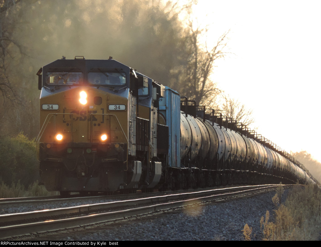 CSX 34 on B713